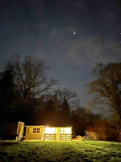 Family Friendly Sunny Log Cabin Wimborne Minster Chalet